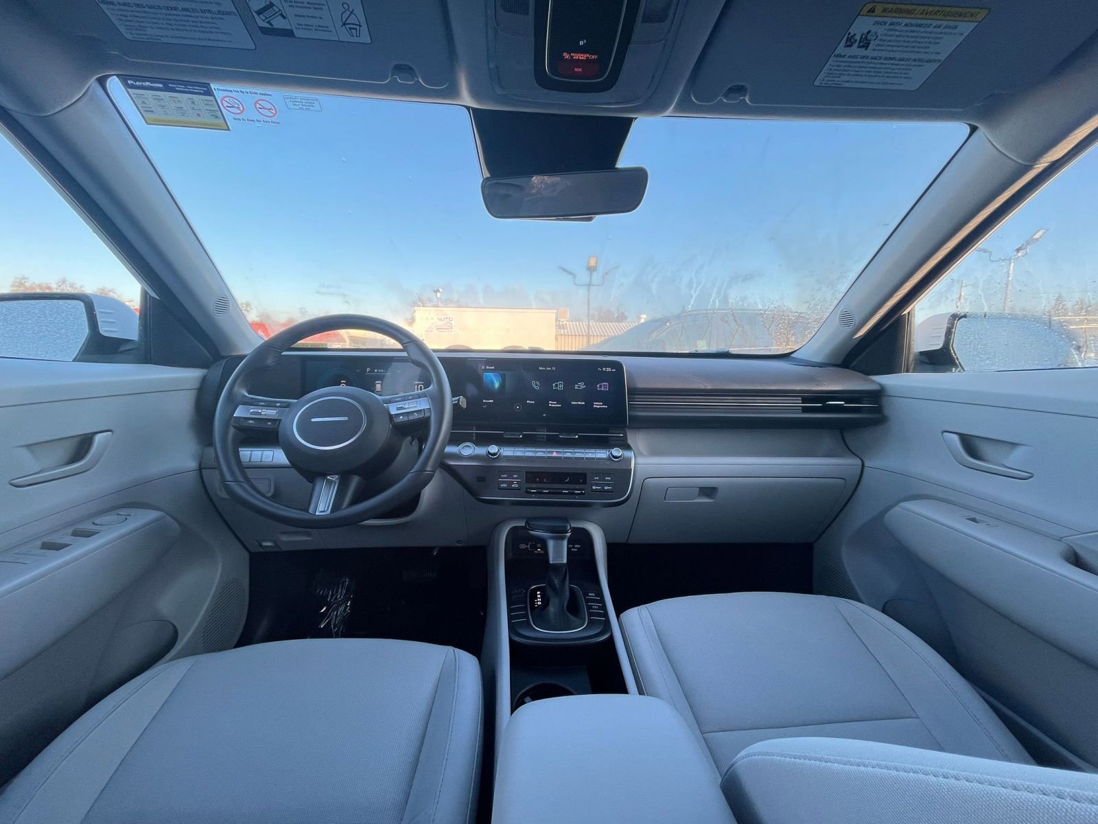 Used 2025 Hyundai Kona SEL image 33