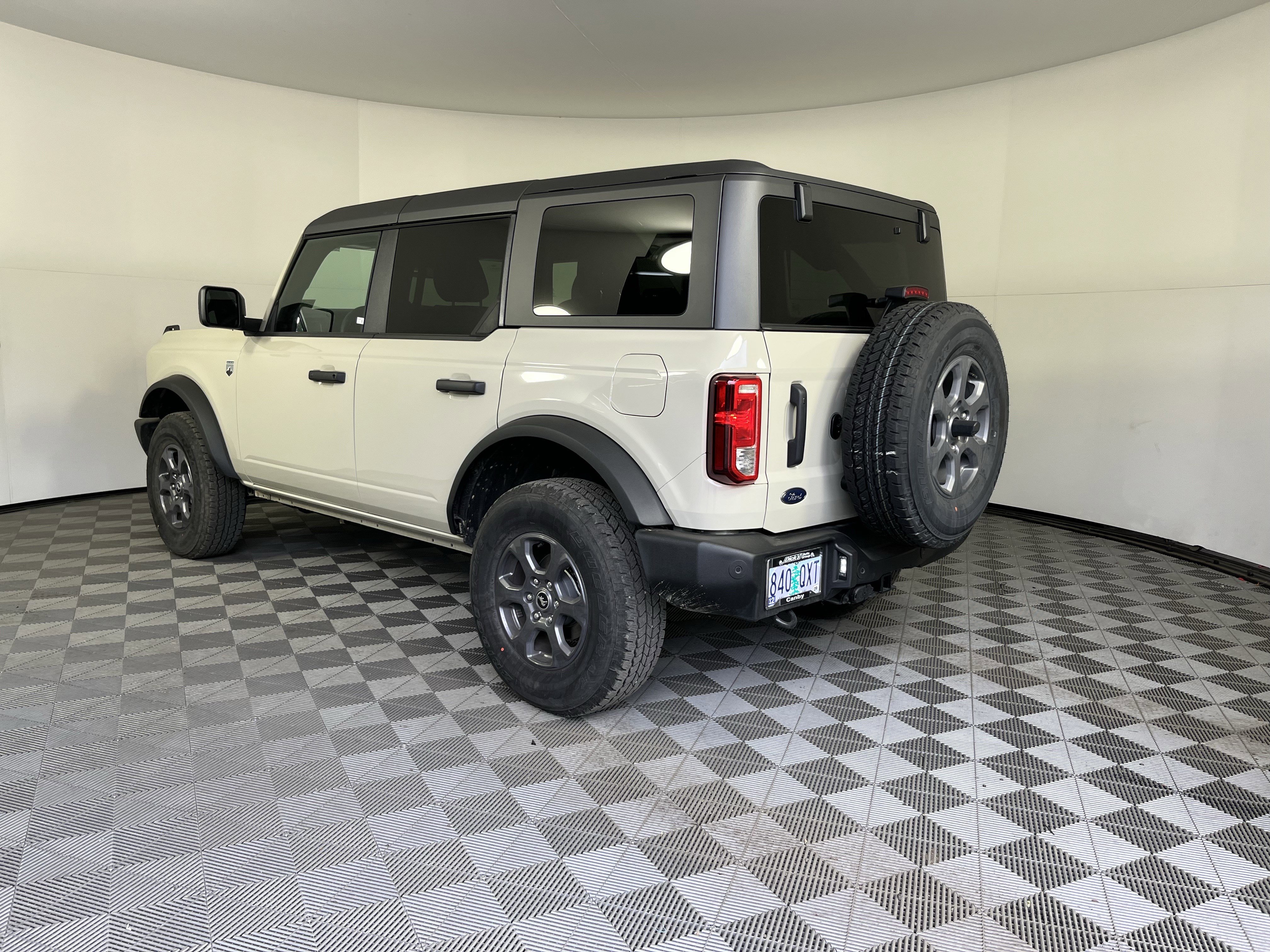 Used 2025 Ford Bronco Big Bend AWD/4WD image 3