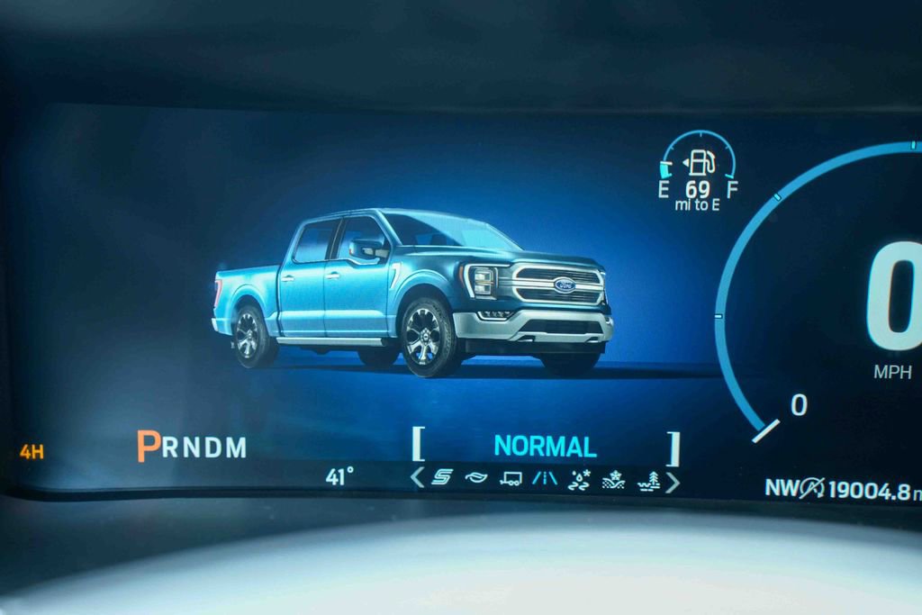 Used 2023 Ford F150 Lariat w/ Max Trailer Tow Package AWD/4WD image 34