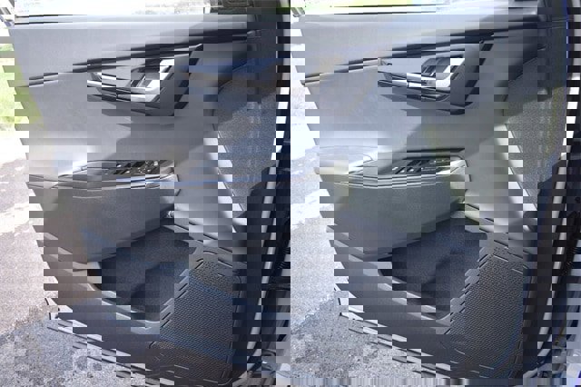New 2025 Kia EV6 Light w/ Light LR Technology Package image 31