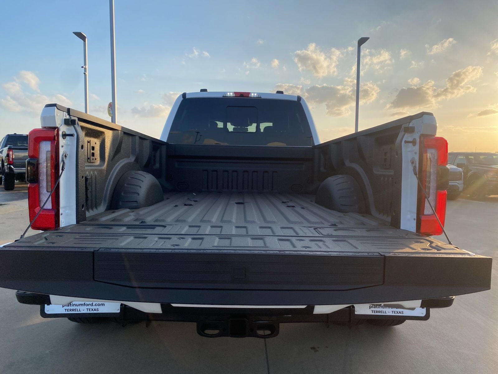 New 2026 Ford F350 Platinum AWD/4WD image 5
