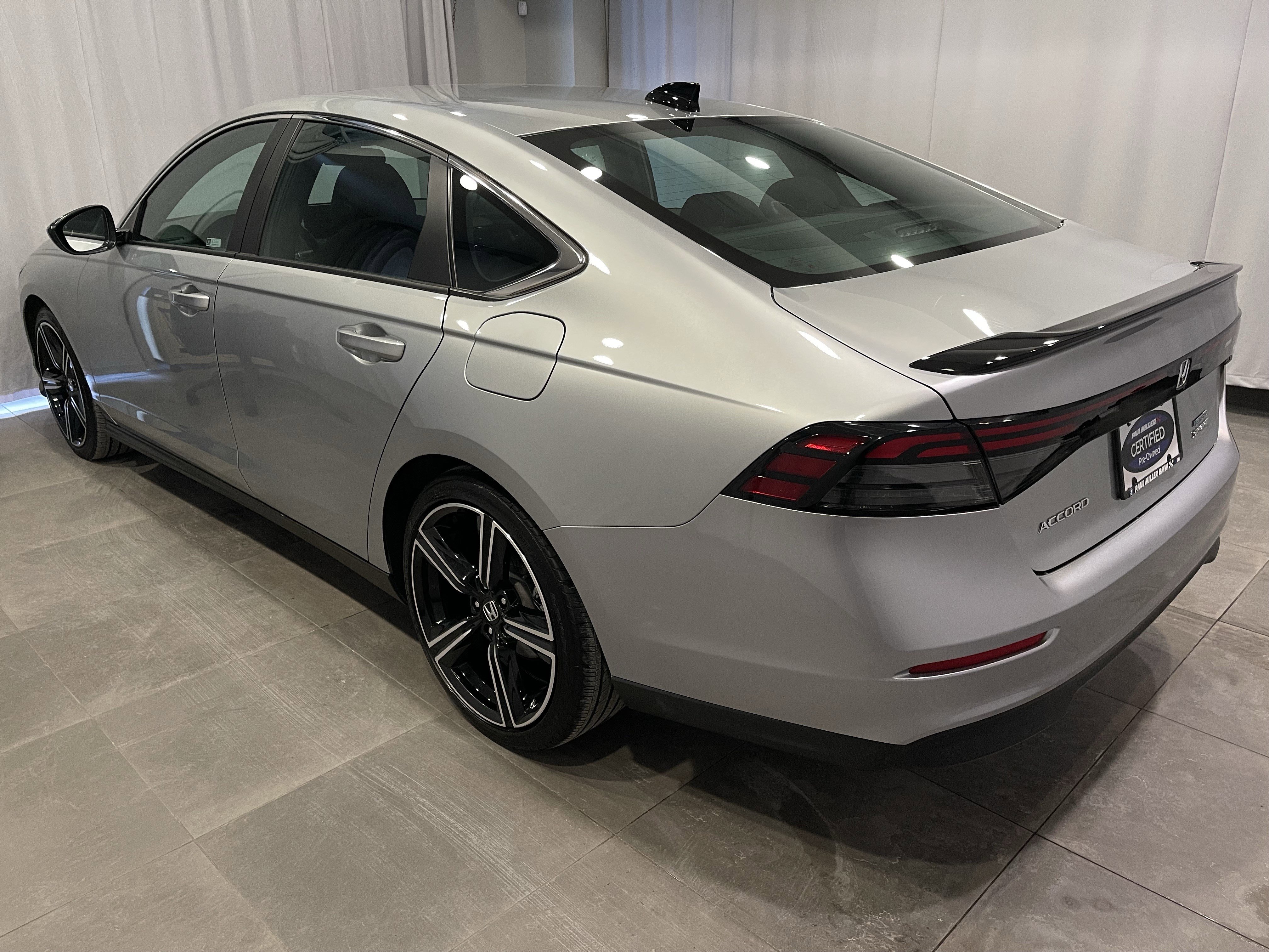 Used 2024 Honda Accord Sport image 5