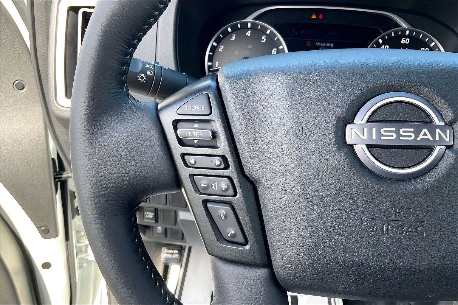Certified 2025 Nissan Frontier SV w/ SV Convenience Package RWD image 20