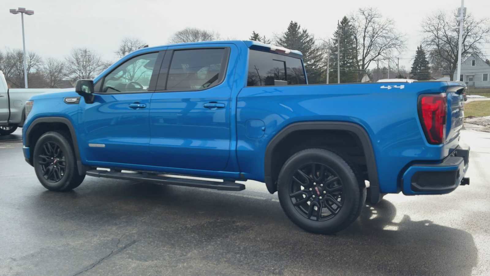 Certified 2024 GMC Sierra 1500 Elevation w/ Elevation Premium Package image 4