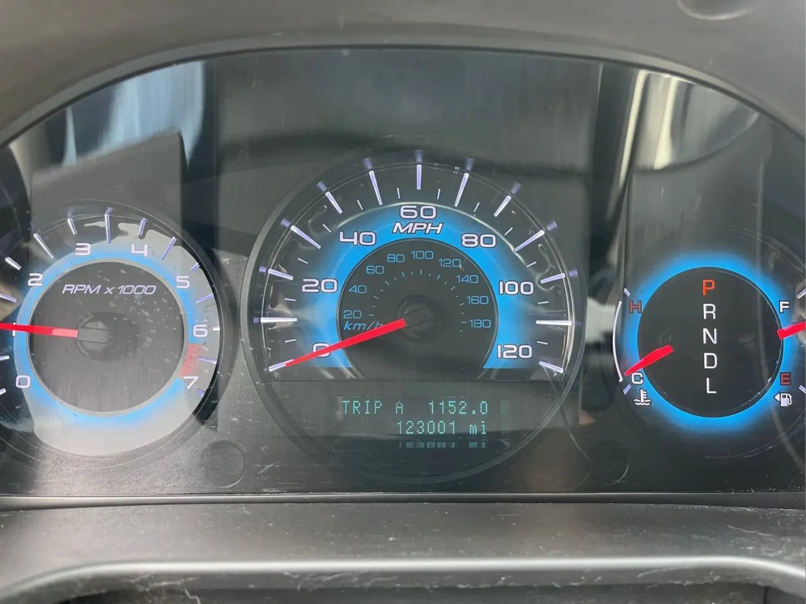 Used 2012 Ford Fusion SEL FWD image 13