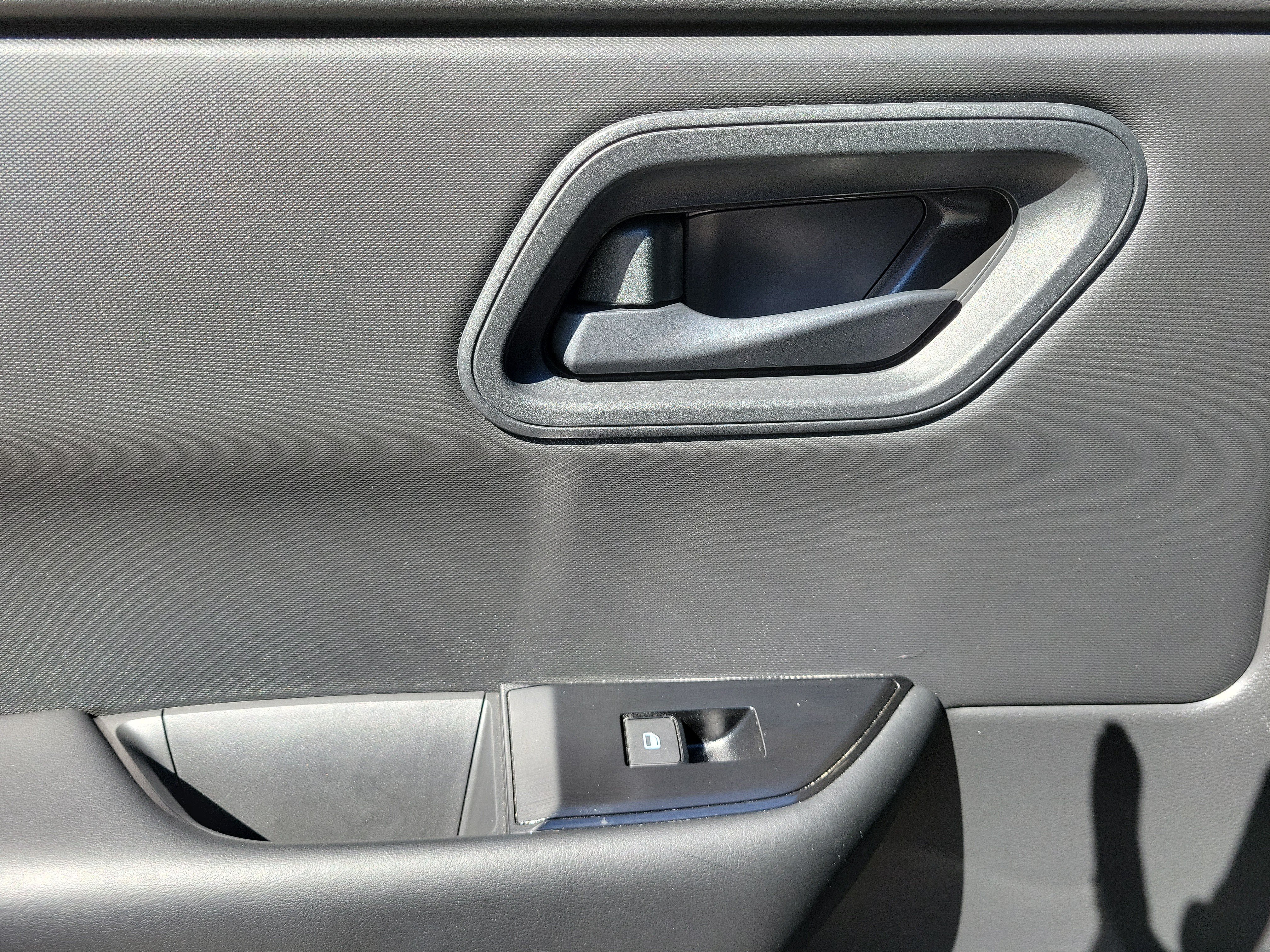 Certified 2024 Nissan Rogue S FWD image 20