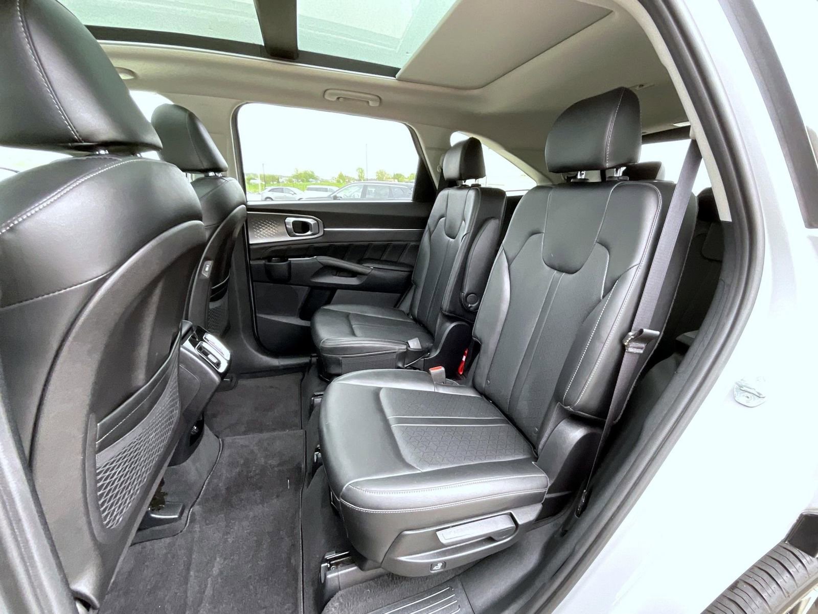 Used 2022 Kia Sorento SX AWD/4WD image 22