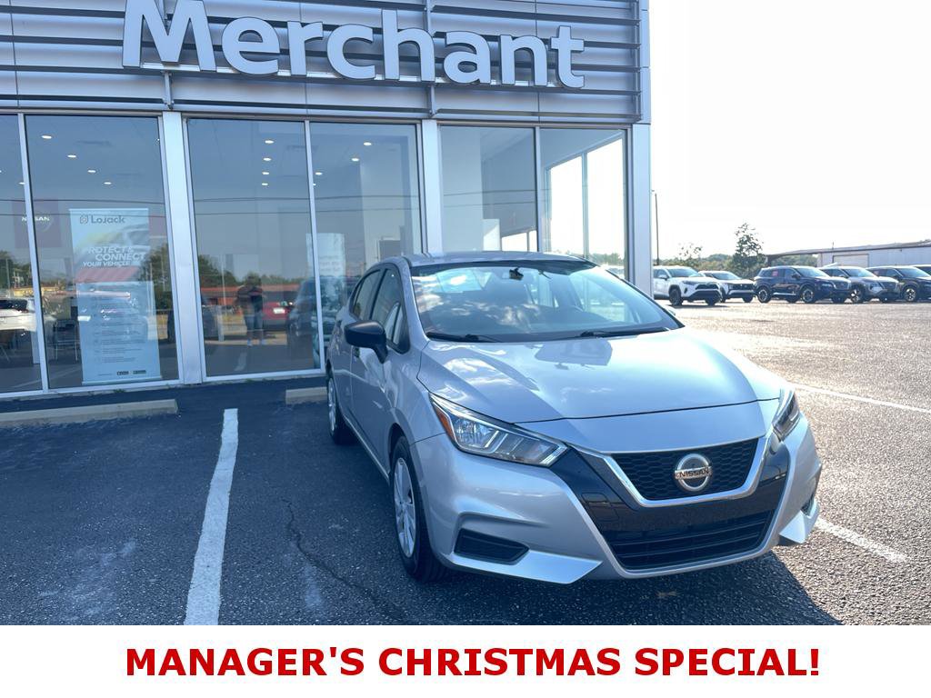 Used 2022 Nissan Versa S image 1