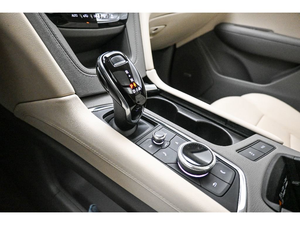 Certified 2021 Cadillac XT5 Premium Luxury image 14