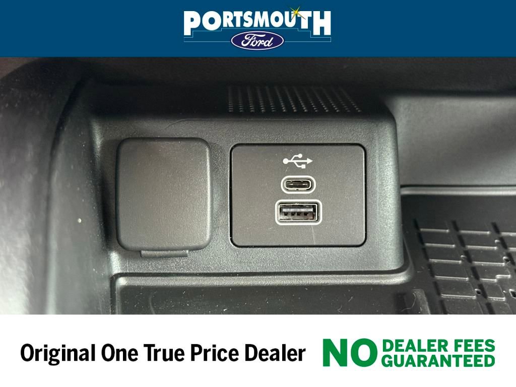 New 2025 Ford Bronco Sport Badlands image 14