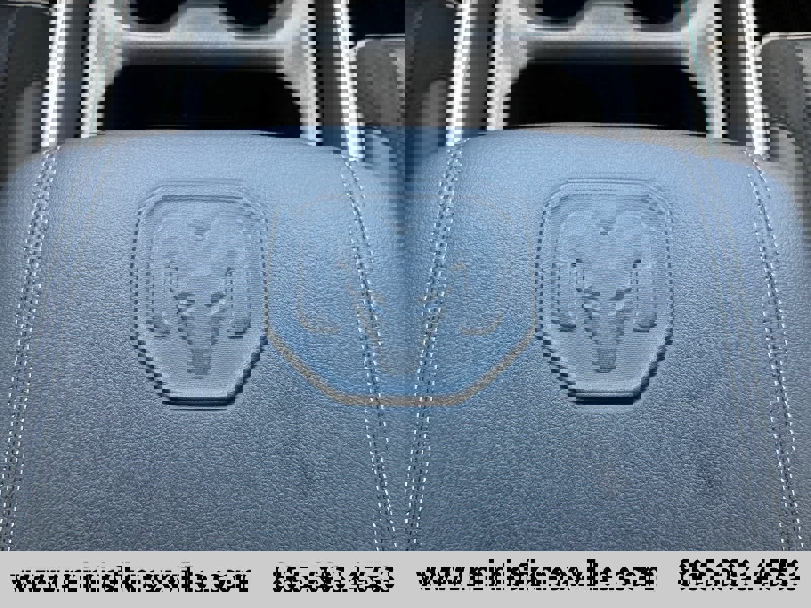 Used 2025 RAM 1500 Laramie w/ Night Edition image 19