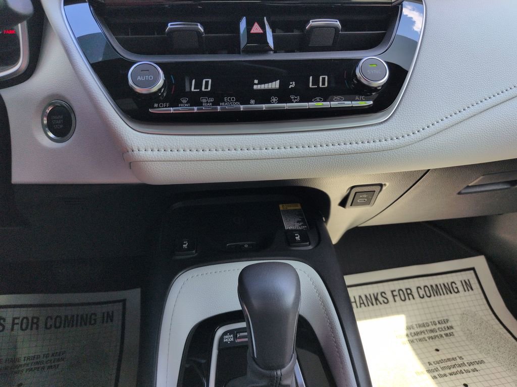 Certified 2025 Toyota Corolla XSE image 18
