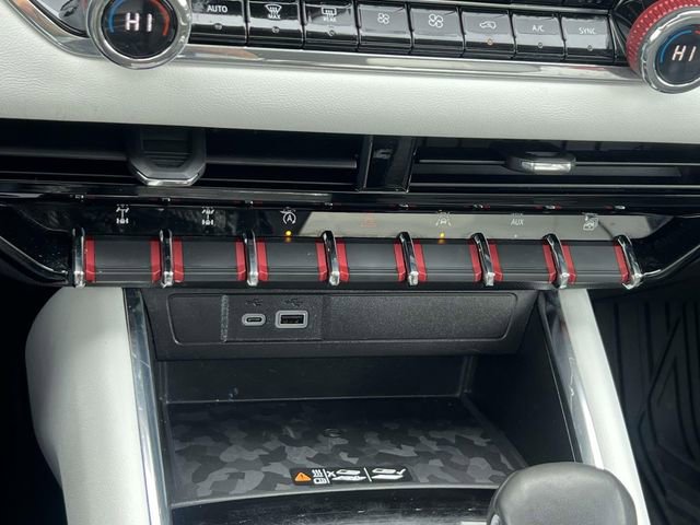 Certified 2024 GMC Canyon AT4X image 29