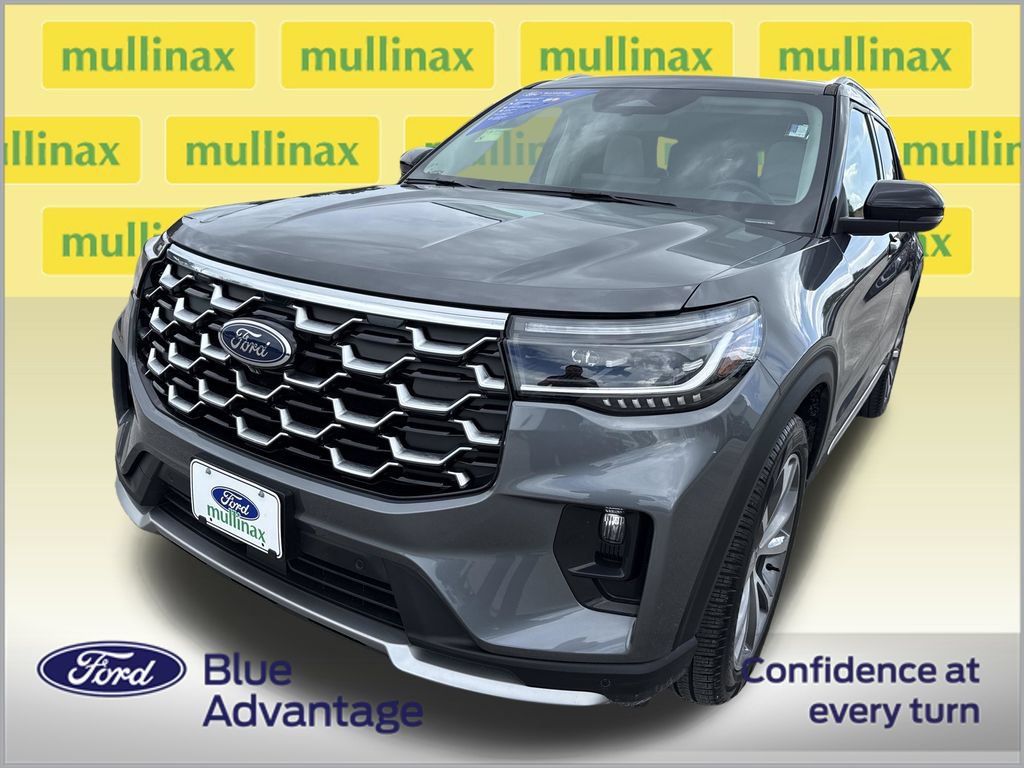 Used 2025 Ford Explorer Platinum w/ Ultimate Package AWD/4WD image 11