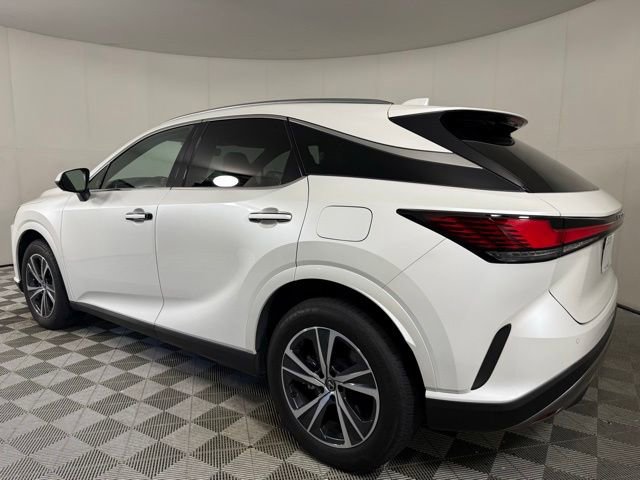 Used 2025 Lexus RX 350 Premium w/ Accessory Package (Z1) FWD image 4