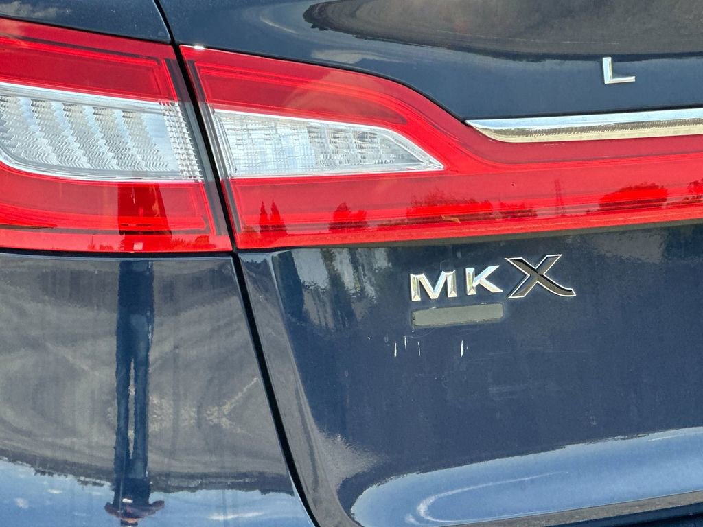 Used 2018 Lincoln MKX Black Label FWD image 26