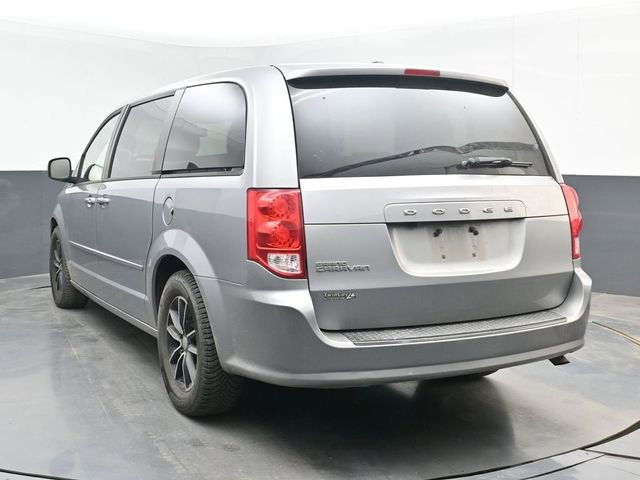 Used 2016 Dodge Grand Caravan SXT FWD image 12