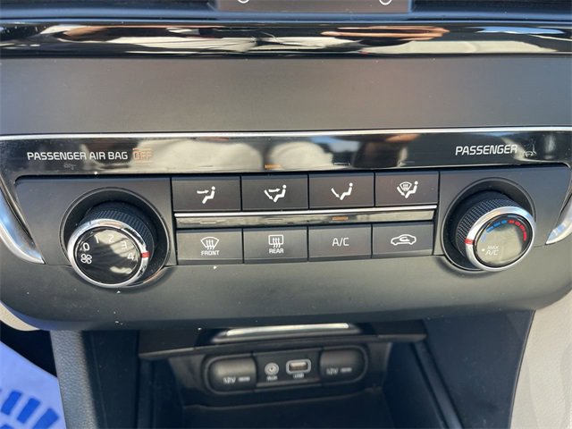 Used 2016 Kia Optima LX image 18