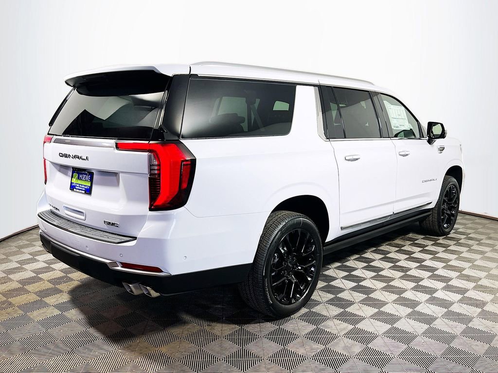 New 2026 GMC Yukon XL Denali image 7