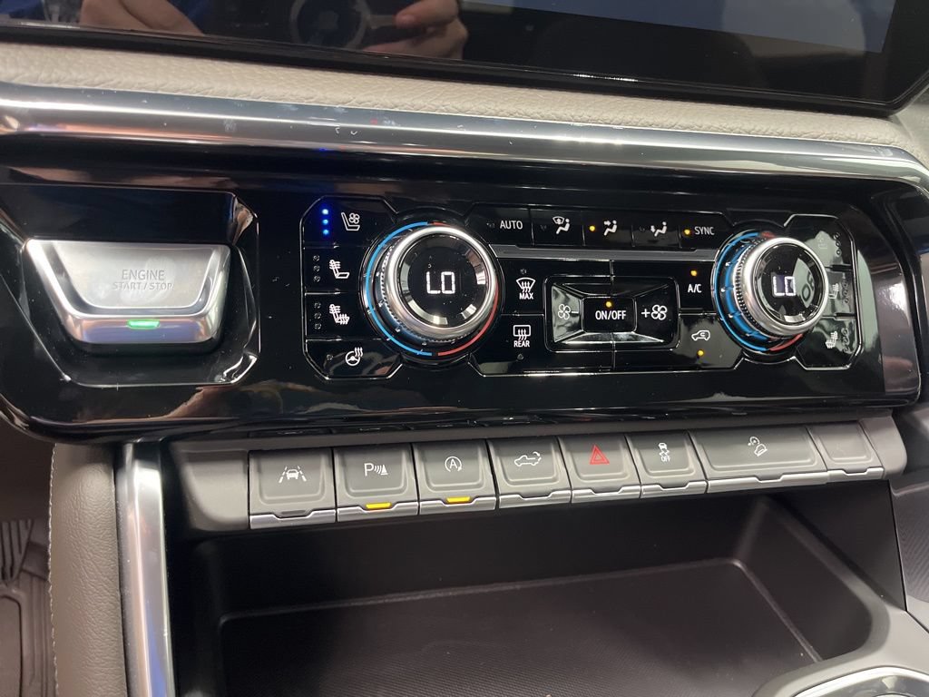 New 2026 GMC Sierra 1500 Denali AWD/4WD image 16