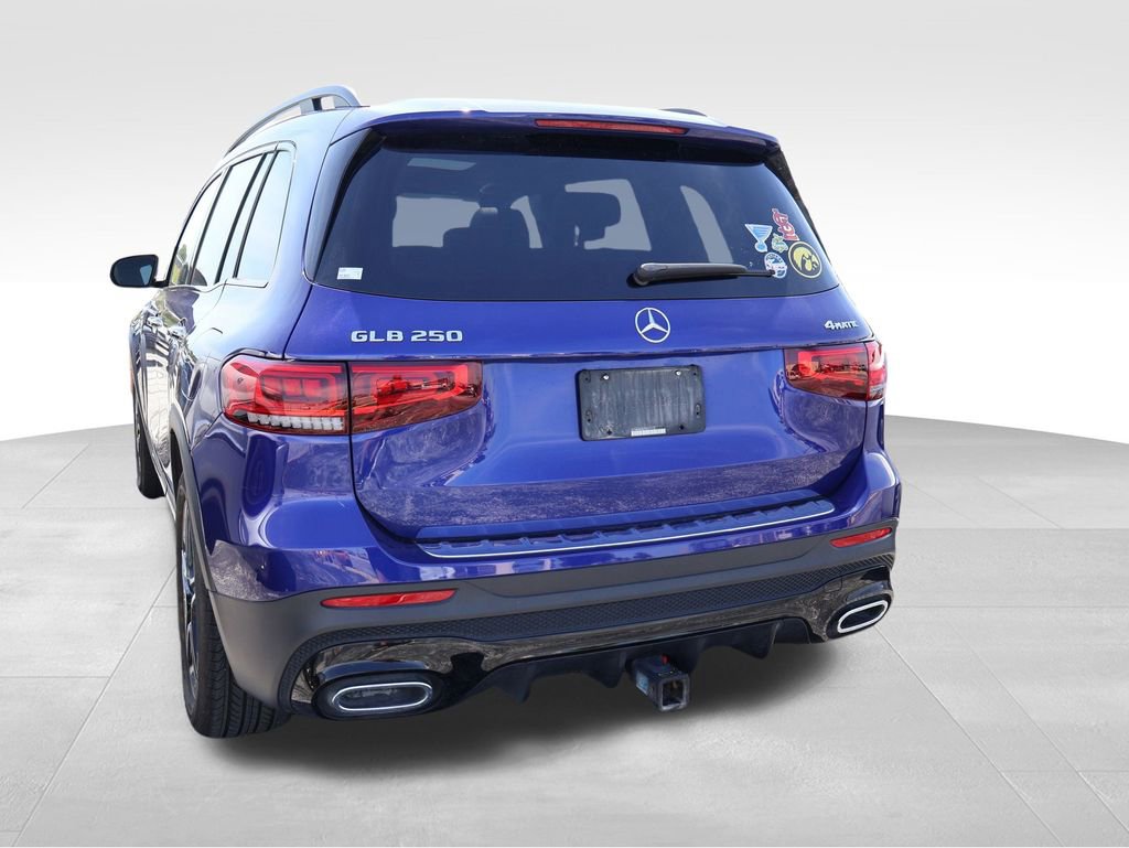 Used 2023 Mercedes-Benz GLB 250 4MATIC image 17