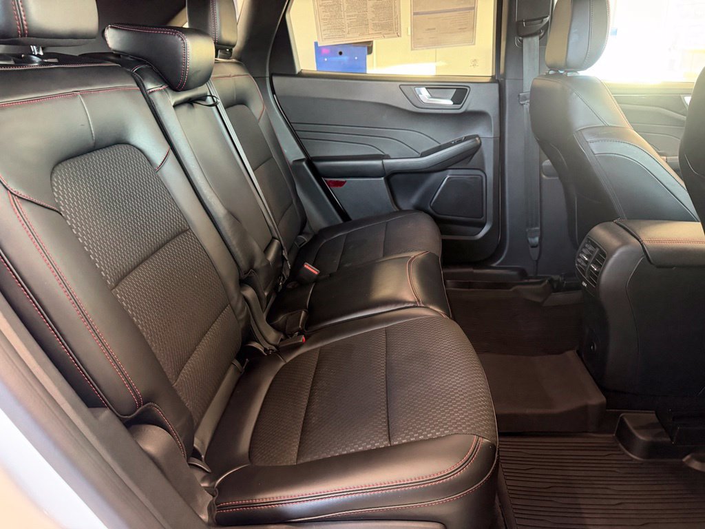 Certified 2023 Ford Escape ST-Line w/ Equipment Group 301A AWD/4WD image 23