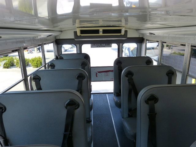 Used 2007 Chevrolet Express 3500 w/ School Bus Package image 20