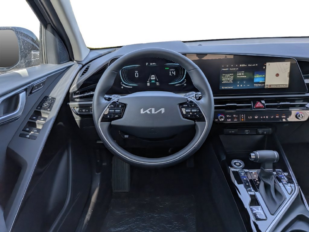 New 2026 Kia Niro FWD image 17