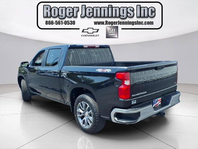 Used 2024 Chevrolet Silverado 1500 LT AWD/4WD image 3