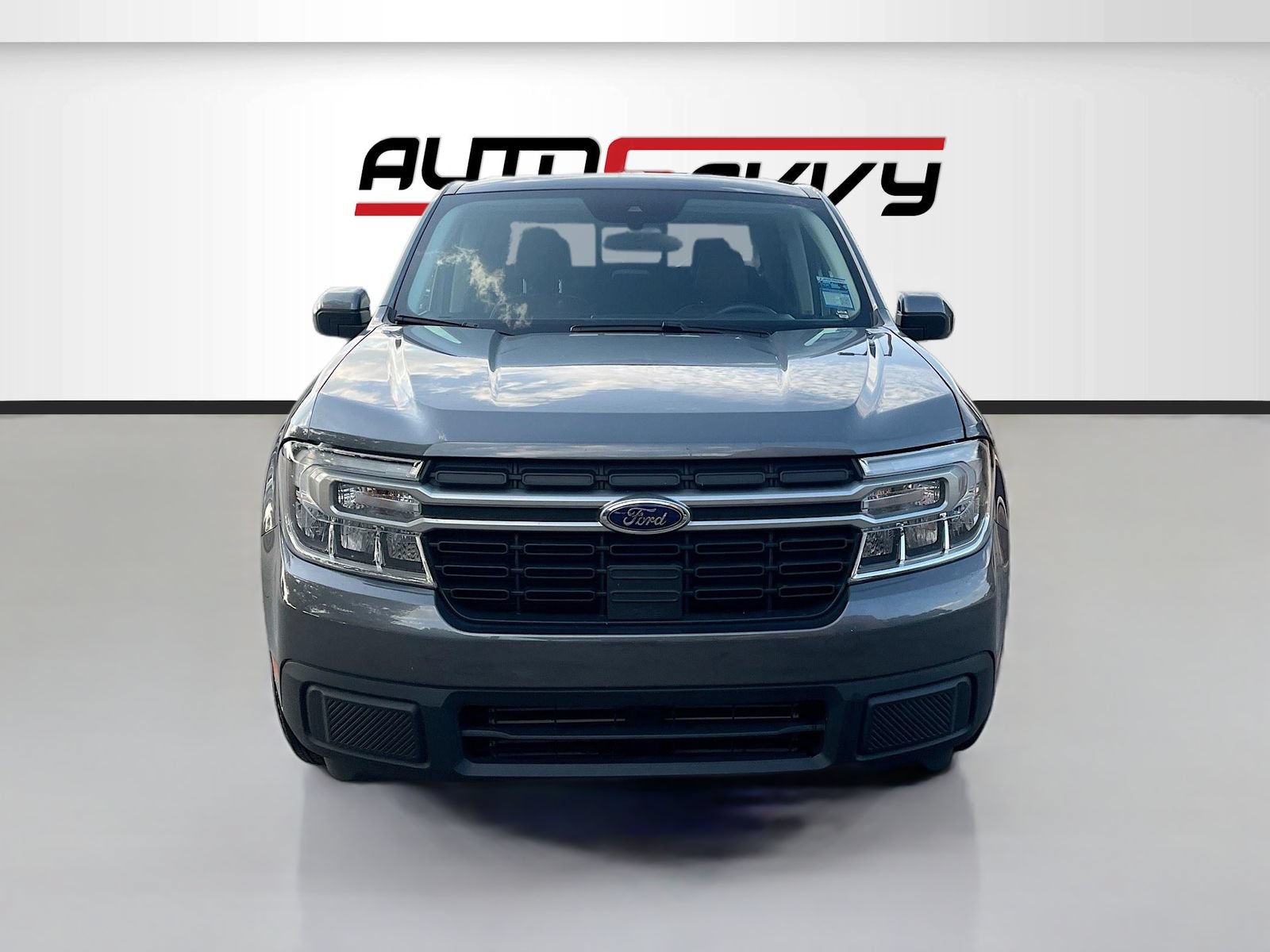 Used 2022 Ford Maverick Lariat w/ Lariat Luxury Package FWD image 2