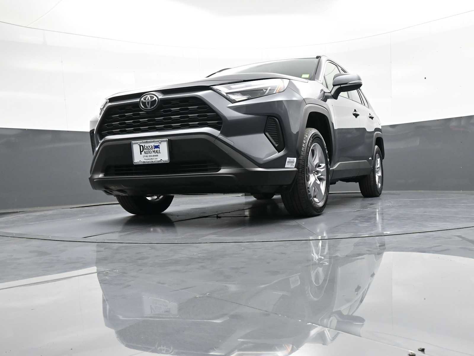 Used 2025 Toyota RAV4 XLE w/ Convenience Package AWD/4WD image 27