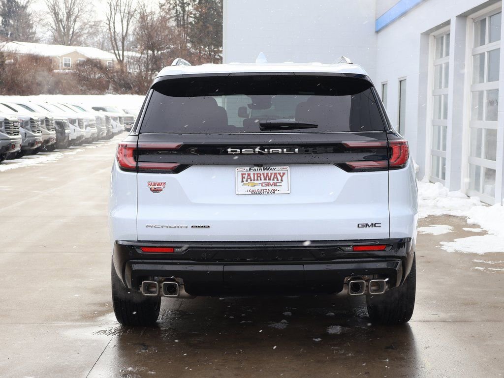 New 2026 GMC Acadia Denali Ultimate w/ LPO, Floor Liner Package image 9