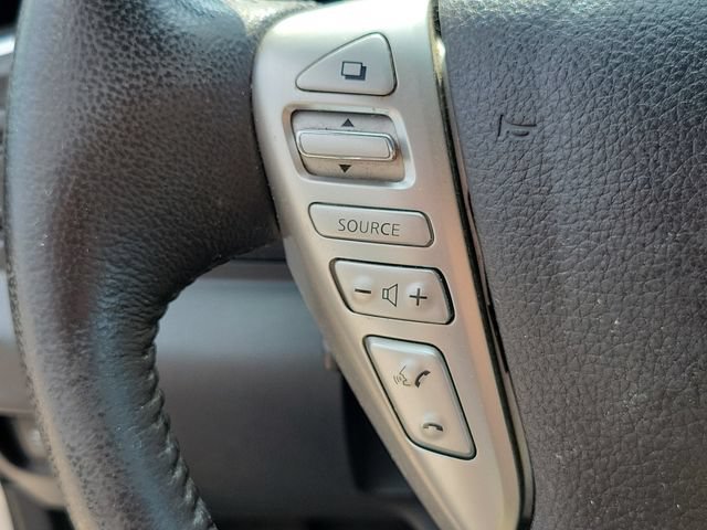 Used 2016 Nissan Versa Note FWD image 13