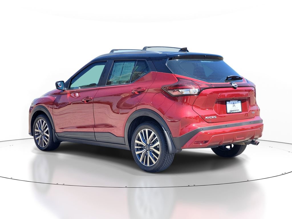 Used 2024 Nissan Kicks SV w/ Interior Electronics Package FWD image 3