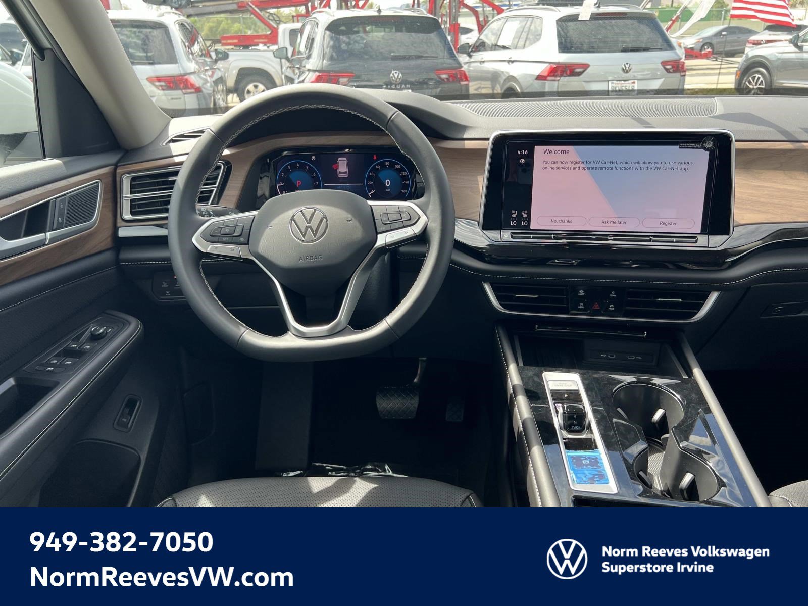 New 2026 Volkswagen Atlas SE image 5
