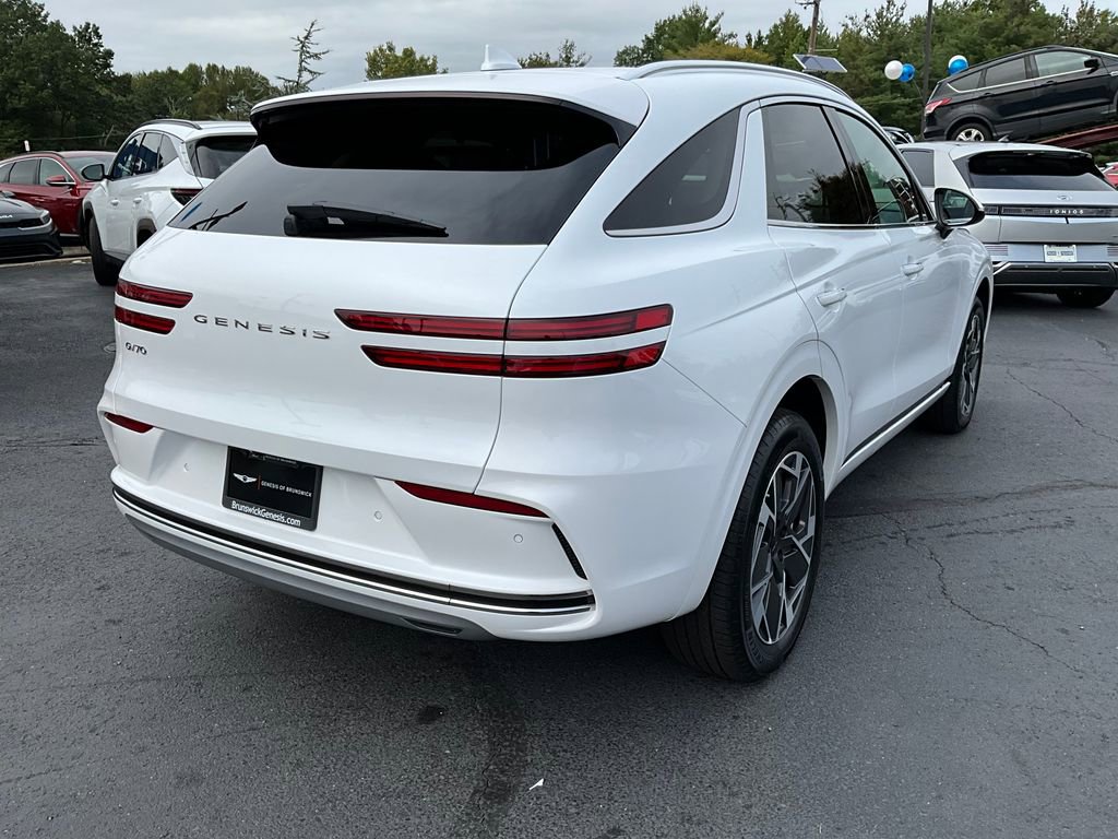 Used 2026 Genesis Electrified GV70 image 6