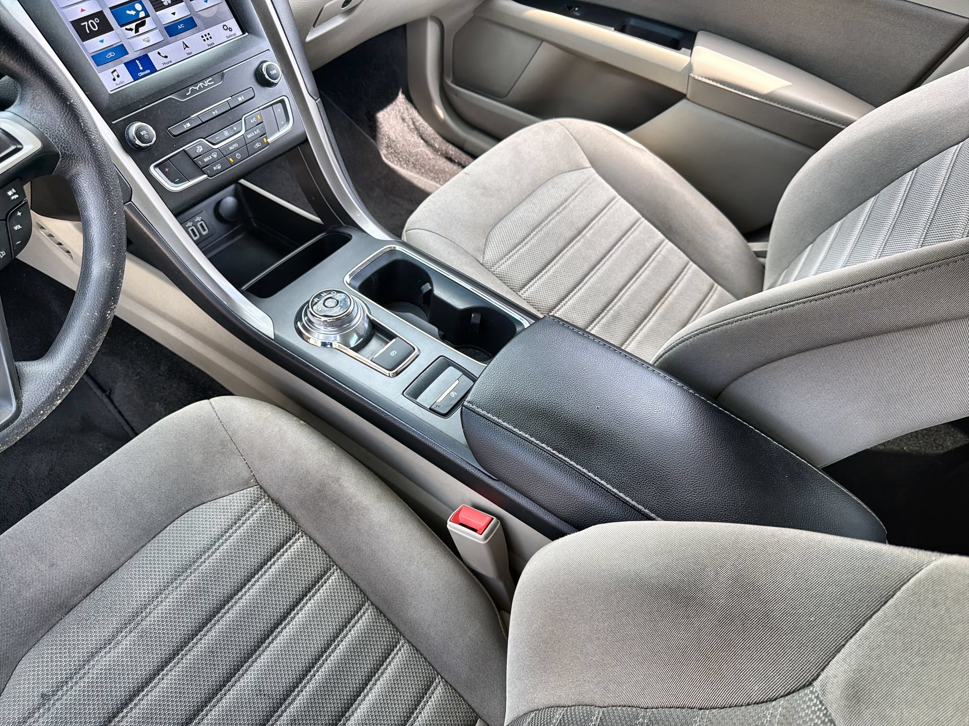 Certified 2019 Ford Fusion SE FWD image 21