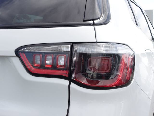 Used 2024 Jeep Compass Trailhawk AWD/4WD image 6