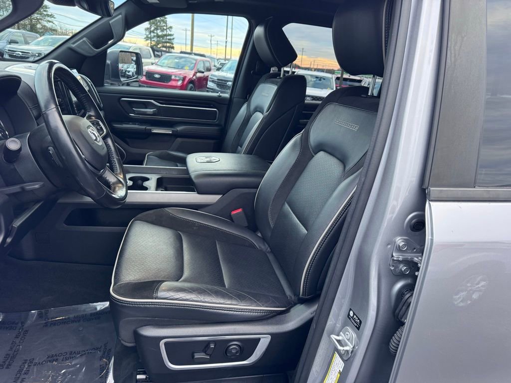 Used 2021 RAM 1500 Laramie w/ Sport Appearance Package AWD/4WD image 21
