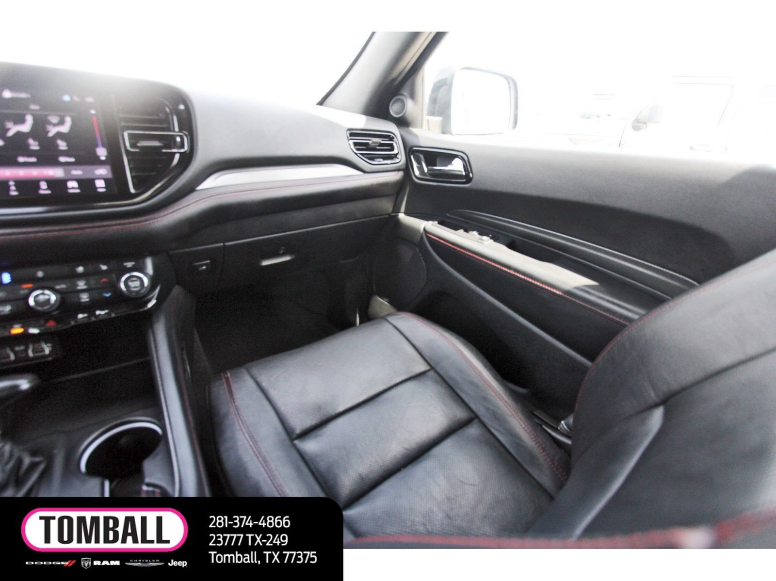 Used 2024 Dodge Durango GT AWD/4WD image 11