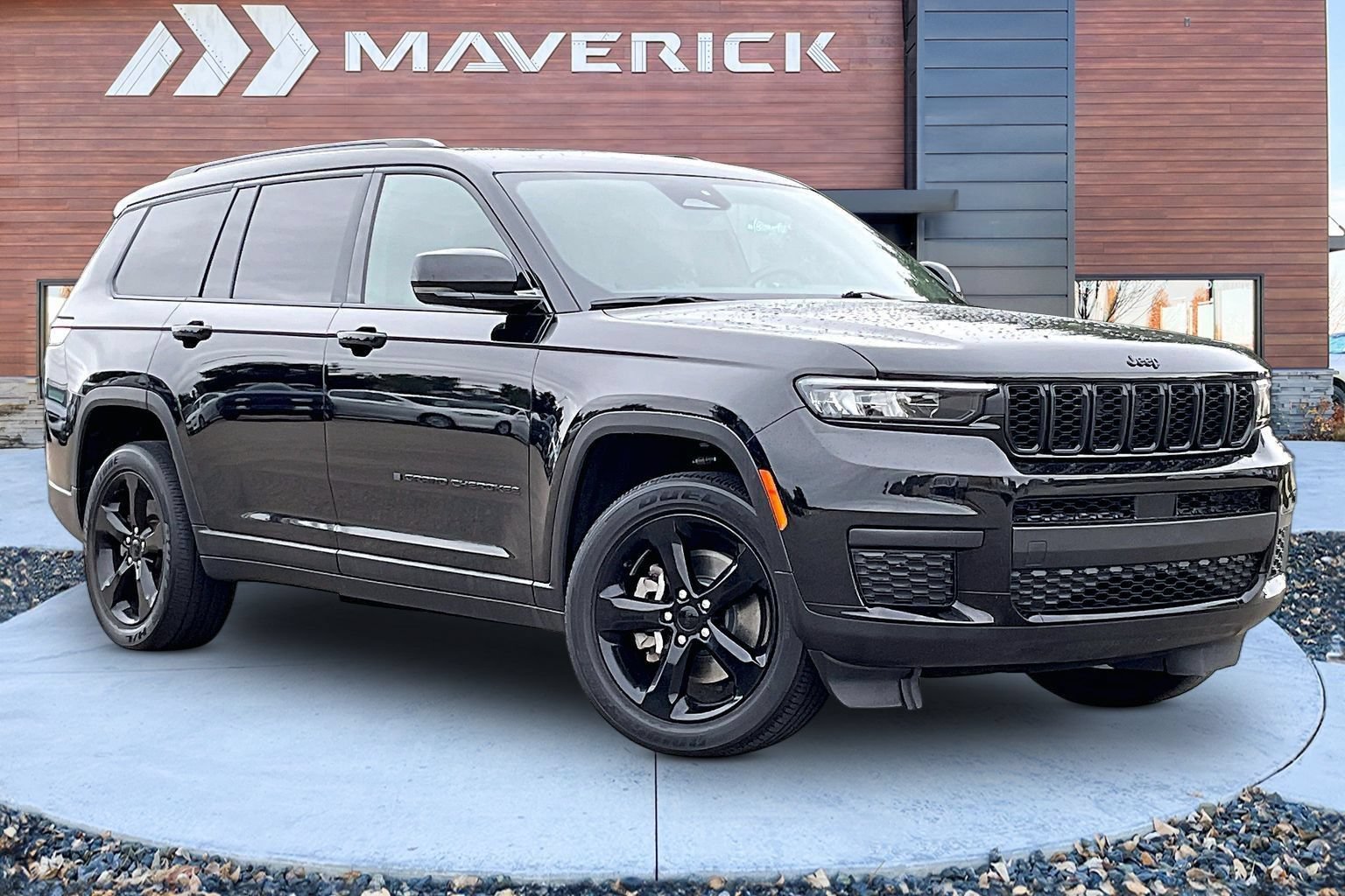 Used 2021 Jeep Grand Cherokee L Laredo