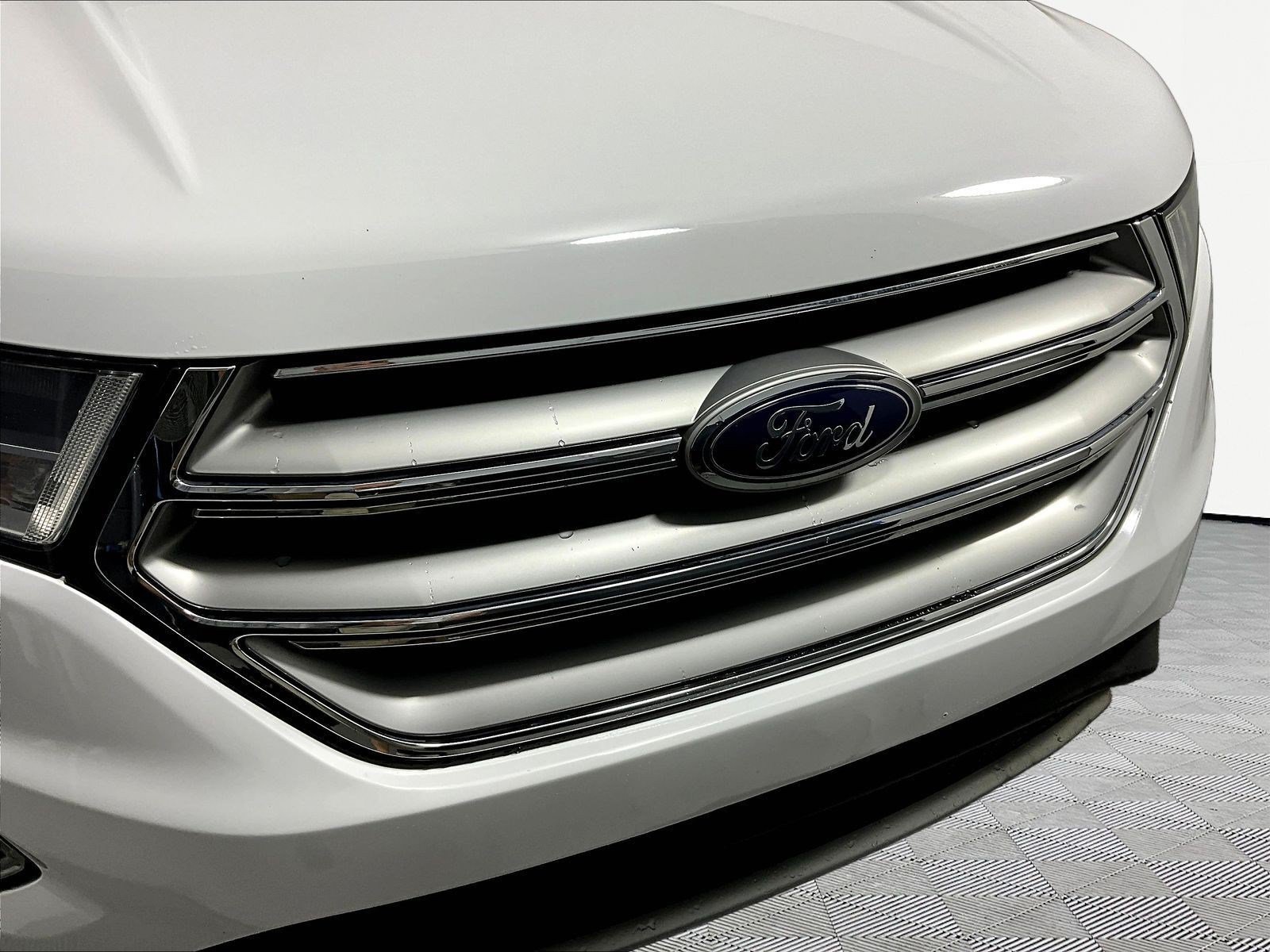 Used 2015 Ford Edge SEL w/ Equipment Group 201A AWD/4WD image 29