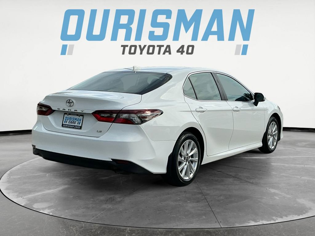 Used 2024 Toyota Camry LE FWD image 7