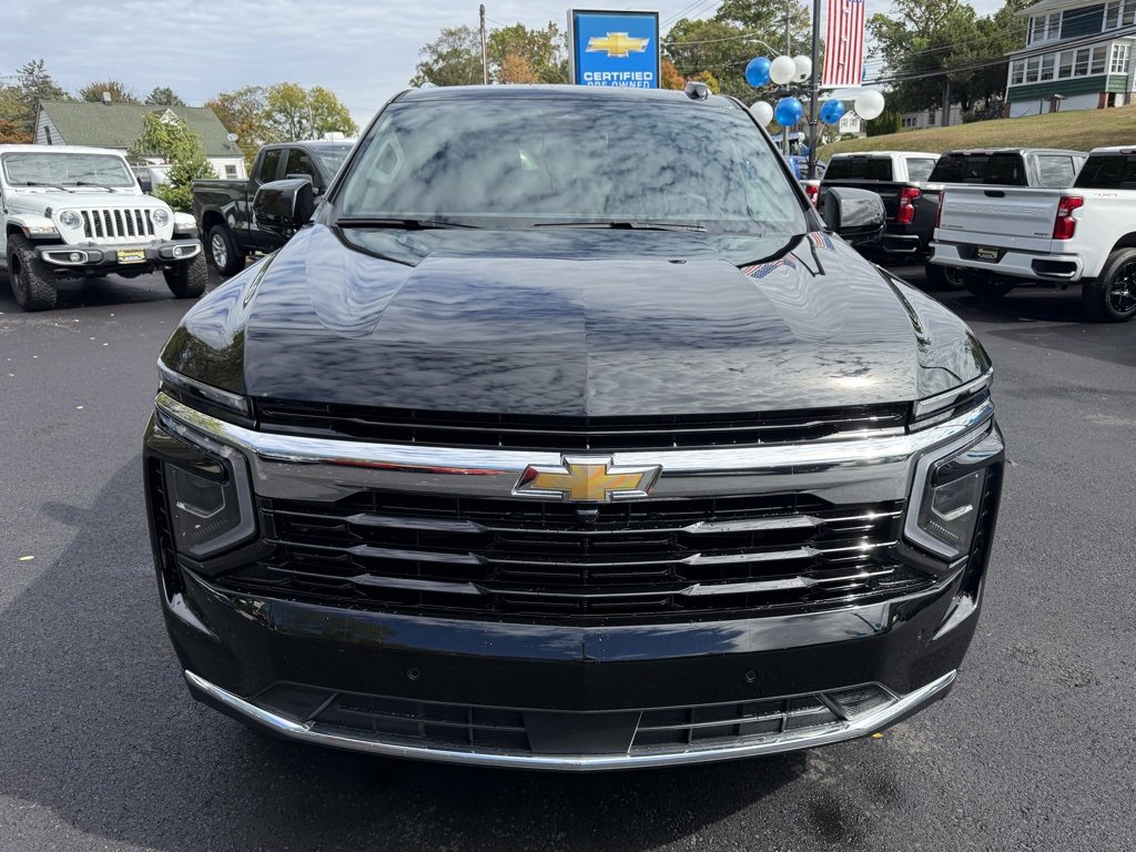 New 2026 Chevrolet Suburban LS image 8