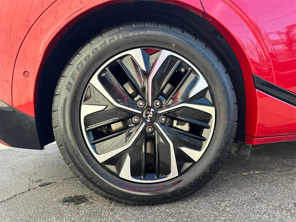 Used 2023 Kia EV6 GT-Line w/ GT-Line Suede Seat Package image 18