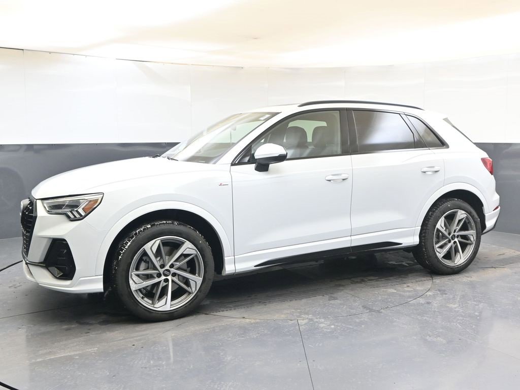 New 2025 Audi Q3 2.0T Premium image 2