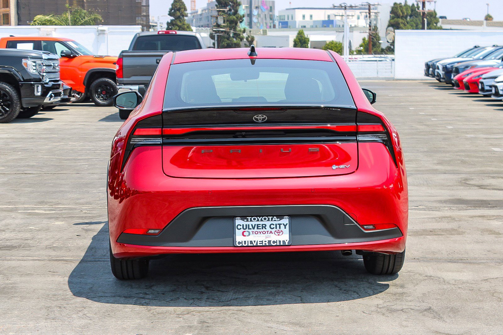 New 2026 Toyota Prius LE FWD image 8