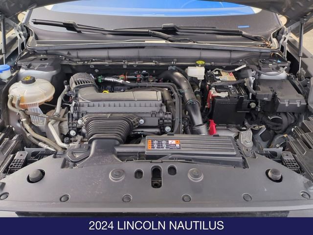 Used 2024 Lincoln Nautilus Reserve AWD/4WD image 33