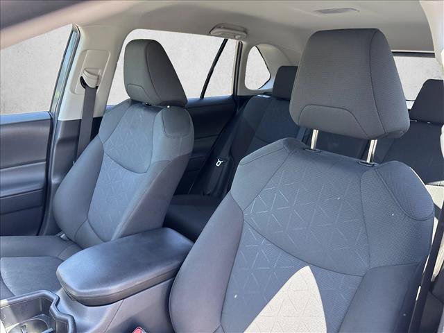 Certified 2025 Toyota RAV4 XLE FWD image 20