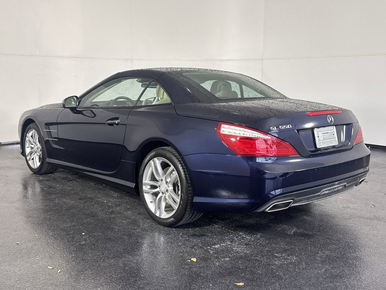 Used 2015 Mercedes-Benz SL 550 image 9